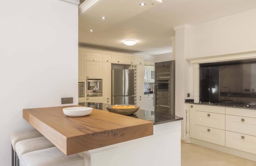 Campanet Villa | Son Dur-hi: Idyllic 6-Bed Estate with Private Gym & Pool