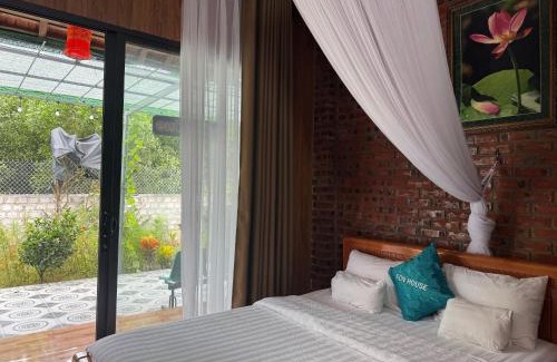 Bo Trach Ski Chalet | Son House