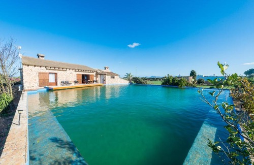Muro Villa | Top-Rated Son Morei Can Socias with Pool & Family Amenities