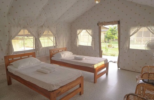 Balipara Hotel | Discover Sonai Nameri: Family-Friendly Retreat with Dining