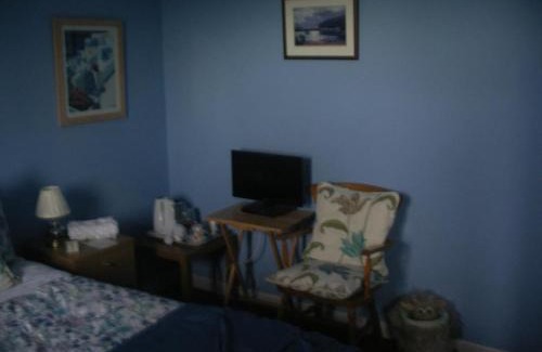Staffin Bed & Breakfast | Cozy Sonas, Dunans: Oceanfront Stay with Kitchen Access