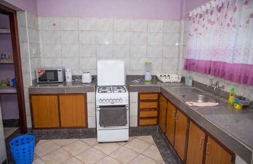 Nyali Apartment | Budget-Friendly Sonata Apartments Hse 3 - Rated 8/10