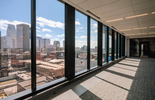 Warehouse District Apartment | Elegant Sonder at North Loop Green: One-Bedroom Retreat
