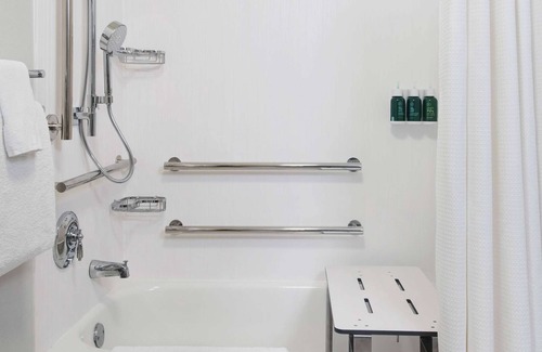Barracks Road Hotel | Discover Sonesta ES Suites: Family-Friendly & Eco-Conscious