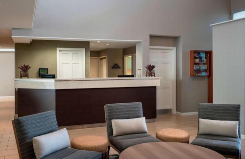 South Scottsdale Hotel | Discover Sonesta ES Suites Scottsdale with Pool & Ocean View