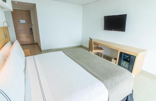 La Boquilla Hotel | Relax at the Sonesta Hotel Cartagena with Ocean Views