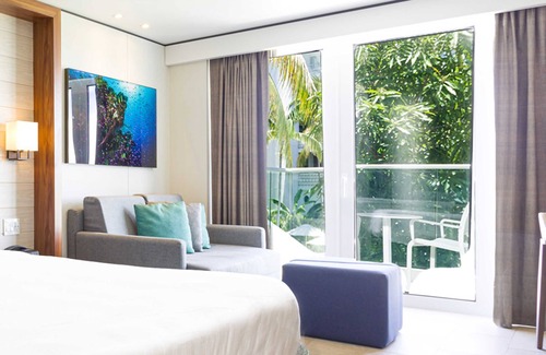 Maho Resort | Discover Sonesta Maho Beach Resort: Casino & Spa Retreat