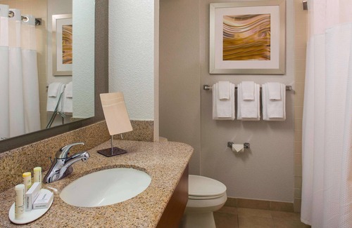 South Lowell Hotel | Relax at Sonesta Select Boston Lowell with Great Amenities