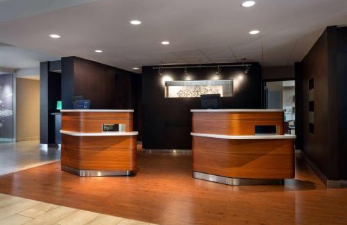 Camarillo Hotel | Pet-Friendly Sonesta Select Camarillo with Oceanfront Views