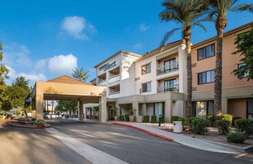 Chandler Hotel | Discover Sonesta Select Phoenix Chandler: Pet Friendly & Pool