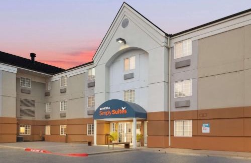 East Congress Hotel | Budget-Friendly Sonesta Simply Suites in Austin South