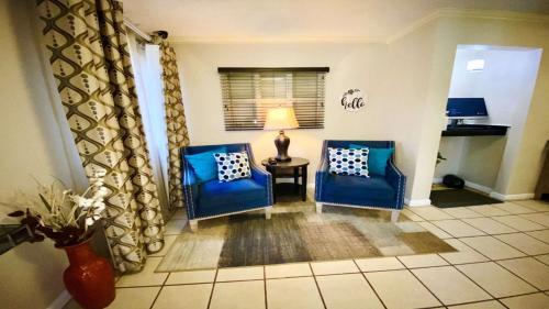Memorial Hotel | Budget-Friendly Sonesta Simply Suites in Houston CityCentre
