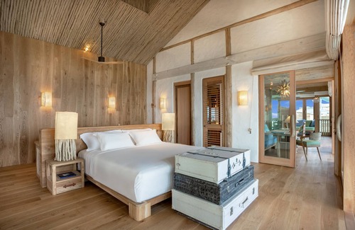 Kunfunadhoo Resort | Experience Soneva Fushi: Ocean View & Spa Retreat