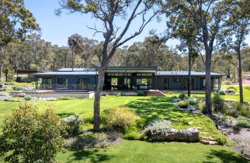 Yallingup House | Discover Songbird: Oceanfront Getaway in Yallingup