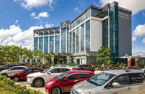 Nghi Xuan Hotel | Discover Songlam Waterfront Hotel: Rated 9/10 with Pool & More