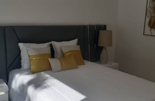 Ribeira de Pena House | Sonho Verde: Ideal Two Bedroom House with Private Pool