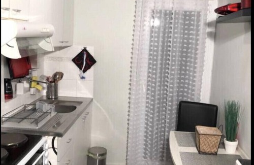 Thessaloniki Apartment | Explore the City from Sonia's Cozy Central Apartment