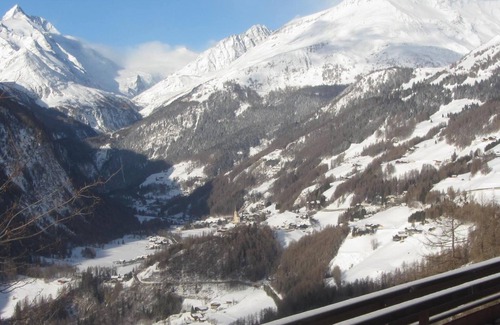 Rojach Apartment | Sonnblickzimmer - Zirbenhof - opposite the Großglockner