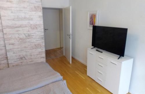 Bad Honnef Apartment | Family-Friendly Sonnen-Apartment with Pet Welcome