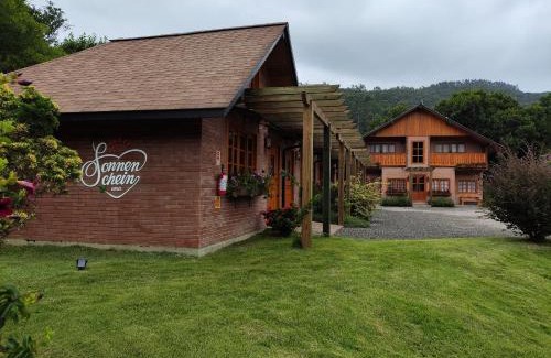 Sao Martinho Apartment | Top-Rated Sonnen Schein Chalés with Hot Tub & Family-Friendly Amenities