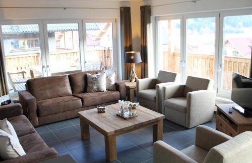 Mauterndorf Villa | Relax at Sonnenalm: 4-Star Retreat with Spa and Hot Tub