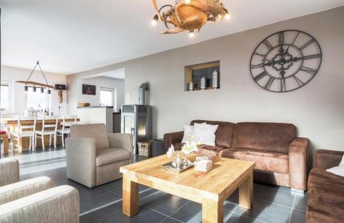 Mauterndorf Villa | Relax at Sonnenalm: 4-Star Retreat with Spa and Hot Tub