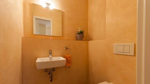 Hagnau House | Experience Sonnenhof Hagnau: Pet-Friendly & Rated 9.3/10