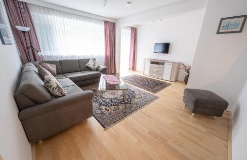 Medraz Apartment | Relaxing Sonnenplatzl - Adults Only Getaway with Accessibility