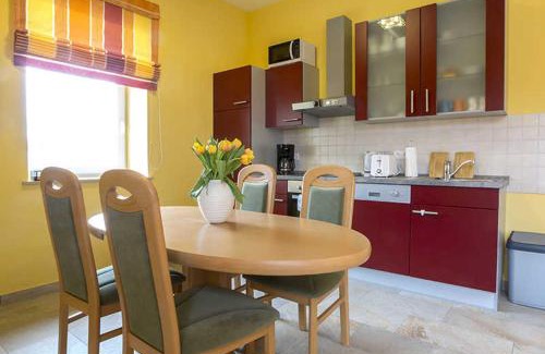 Ostseebad Dierhagen Apartment | Guest Rated: SONNENSEGEL App Nr 04 - Ideal for Families