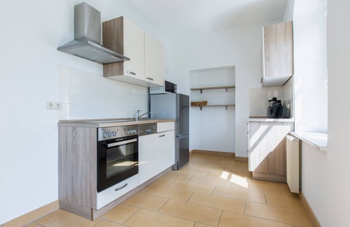 Pirna Apartment | Discover Sonnenstein Castle: Breathtaking Views & Pool