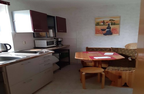 Heiligenhagen Apartment | Enchanting Holiday Apartment with Ocean View at Büdnerreihe