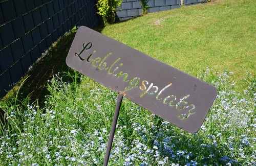 Heuchelhof Apartment | Cozy Retreat for 4 in Nature with Hot Tub & Spa Access