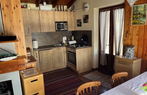 Montemezzo Cabin | Eco-Friendly Mountain Retreat with Ocean Views at Como Lake