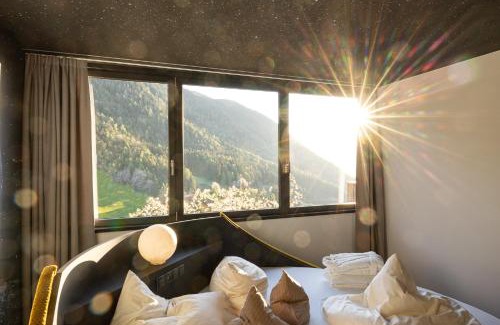 Collepietra Apartment | Experience Sonnleiten Sonne Mond u Sterne with Pool & Hot Tub