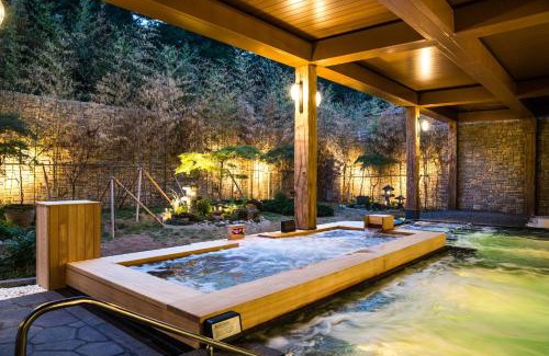 Cheongsong Resort | Relaxing Retreat at Sono Belle Cheongsong with Pool & Dining