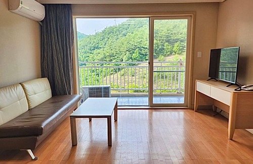 Danyang Resort | Discover Sono Moon Danyang: Poolside Relaxation Awaits