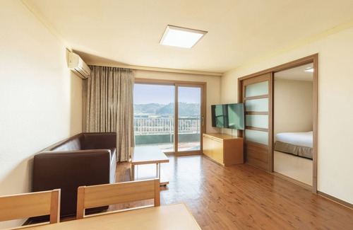 Yangpyeong Resort | Relaxing Stay at Sono Hue Yangpyeong with Pool & Spa