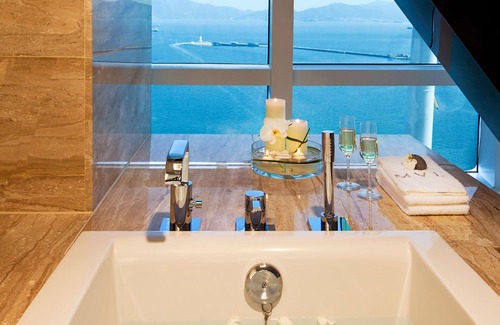 Chongp'o Hotel | Elegant Getaway at Sono Calm Yeosu - Rated 9.2/10