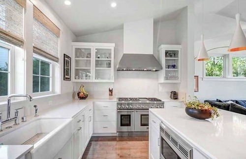 Sonoma House | Sonoma Modern Farmhouse: Walk to Plaza, Wineries & More