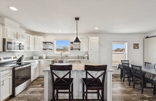 Florence House | Relaxing Sonoran Desert Retreat Near St. Anthony Monastery