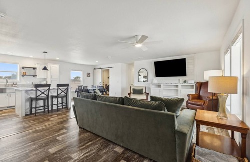 Florence House | Relaxing Sonoran Desert Retreat Near St. Anthony Monastery