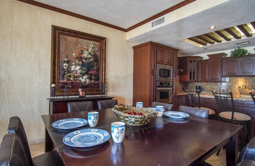 Puerto Penasco Condo | Oceanfront Retreat at Sonoran Sky 204 with Pool & Hot Tub