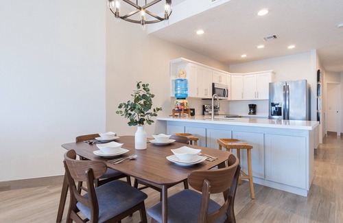 Puerto Penasco Condo | Oceanfront Getaway: Sonoran Sun E-807 with Pool & Spa