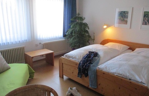 Steinheim am Albuch Hotel | Discover Sontheimer Wirtshäusle: Pet-Friendly Retreat