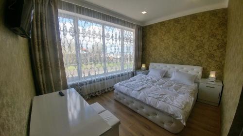 Ninotsminda Hotel | Sonya: Guest Rated 9/10 with Pool & Breakfast Included