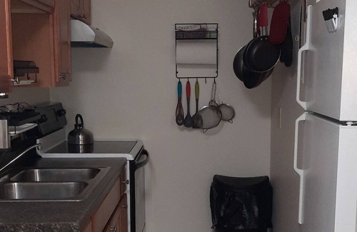 Loveland Apartment | Soothing apartment with AC in lovely Clermont County