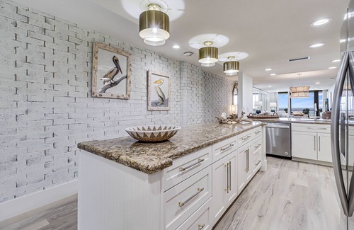 Port Aransas Condo | Oceanfront Oasis: Enjoy Private Balcony Views and Spa