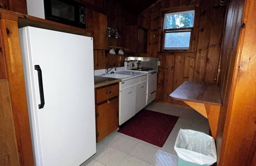 Rapid City Apartment | Soothing studio cabin on beautiful Torch River for a relaxing getaway