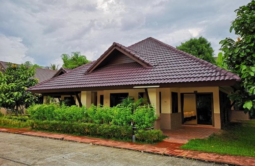 Sarika Hotel | Family-Friendly Sophia Resort with Pool Access Awaits You