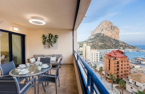 Calpe Apartment | Oceanfront Sophia's Residence in Calpe - 4-Star Stay